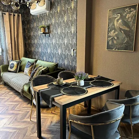 Przy Plazy Marlina 아파트 *